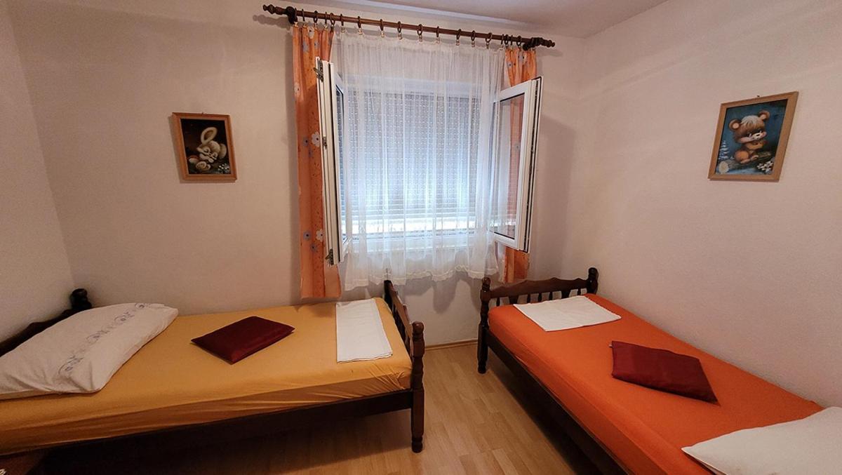Apartment Krizanac *